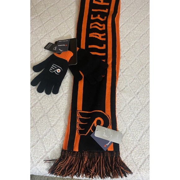 Fanatics Philadelphia Flyers Scarf An Gloves Set NHL Official  New With Tags - Picture 2 of 6